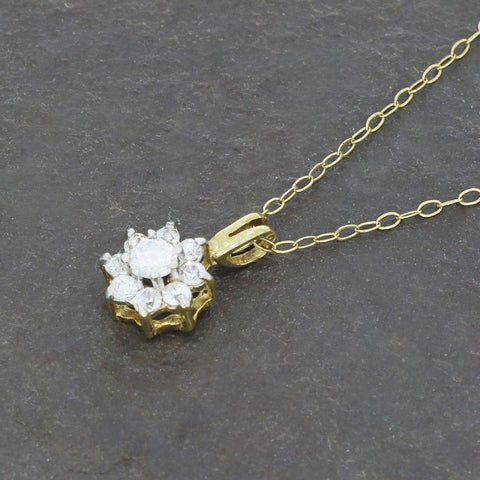 Pre Owned 9ct Yellow Gold Cubic Zirconia Pendant | H&H Family Jewellers