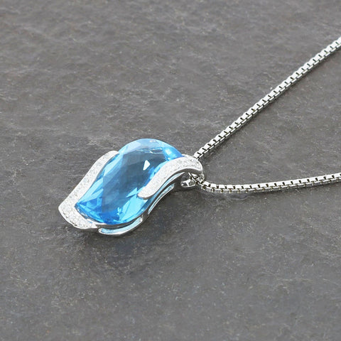 Pre Owned 9ct White Gold Diamond and Blue Topaz Pendant | H&H
