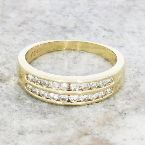 Pre Owned 9ct Yellow Gold Diamond Half Eternity Ring