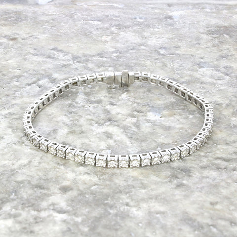 9ct White Gold 1.00cts Brilliant Cut Diamond Line Tennis Bracelet | H&H