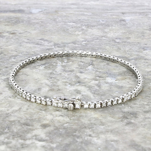 18ct White Gold 2.33cts Brilliant Cut Diamond Line Tennis Bracelet | H&H