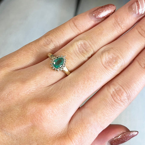 Pre Owned 9ct Yellow Gold Emerald and Diamond Cluster Ring | H&H 