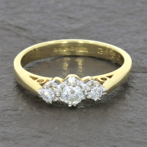 Pre Owned 18ct Yellow Gold 3 Stone Trilogy 0.25cts Diamond Ring | H&H