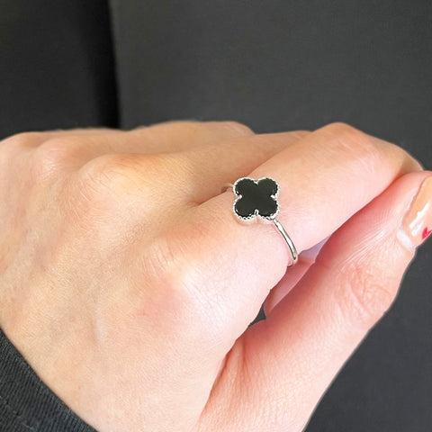 Four Leaf Clover Sterling Silver Ring Black Stone GVL041